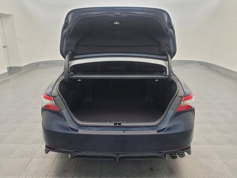 Used 2019 Toyota Camry SE image 29