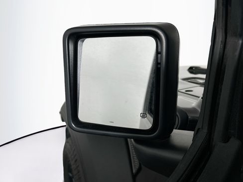 Used 2023 Jeep Wrangler Unlimited w/ 8.4" Radio Group AWD/4WD image 16