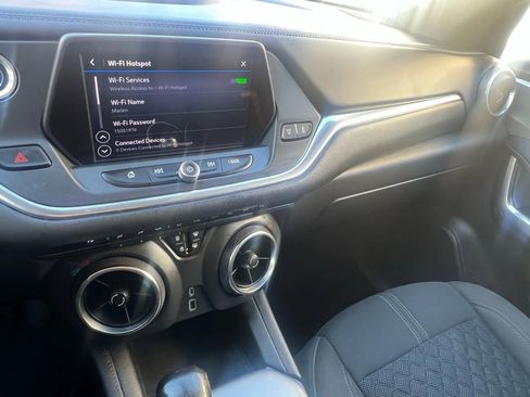 Used 2019 Chevrolet Blazer LT image 18