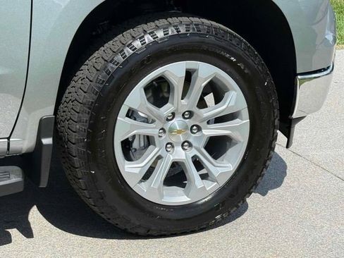 Certified 2025 Chevrolet Silverado 1500 LTZ image 21