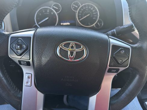 Used 2015 Toyota Tundra Limited w/ TRD Off Road Package image 25