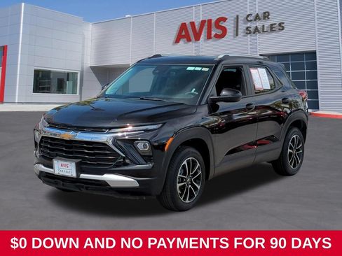 Used 2025 Chevrolet TrailBlazer LT AWD/4WD image 1