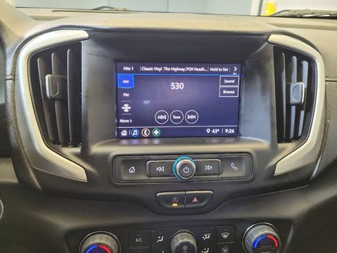 Used 2022 GMC Terrain SLE w/ Driver Convenience Package image 25