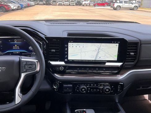 Certified 2024 Chevrolet Silverado 1500 RST image 7