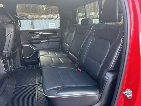Used 2019 RAM 1500 Laramie AWD/4WD image 22