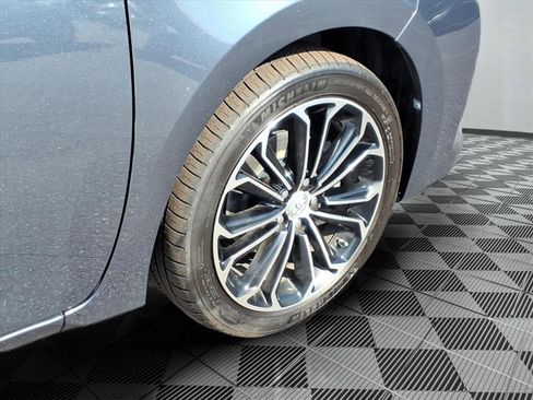 Used 2016 Toyota Corolla S image 10