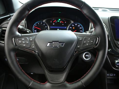 Used 2024 Chevrolet Equinox RS AWD/4WD image 11