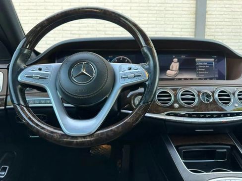 Used 2020 Mercedes-Benz S 560 4MATIC Sedan image 39