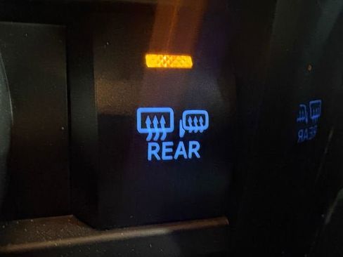 Used 2019 Toyota 4Runner TRD Off-Road Premium image 13