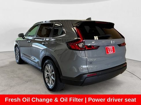 Used 2023 Honda CR-V EX-L image 3
