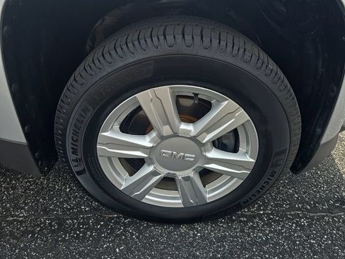 Used 2014 GMC Terrain SLE FWD image 18