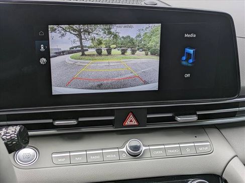 New 2025 Hyundai Elantra SEL w/ Cargo Package FWD image 14
