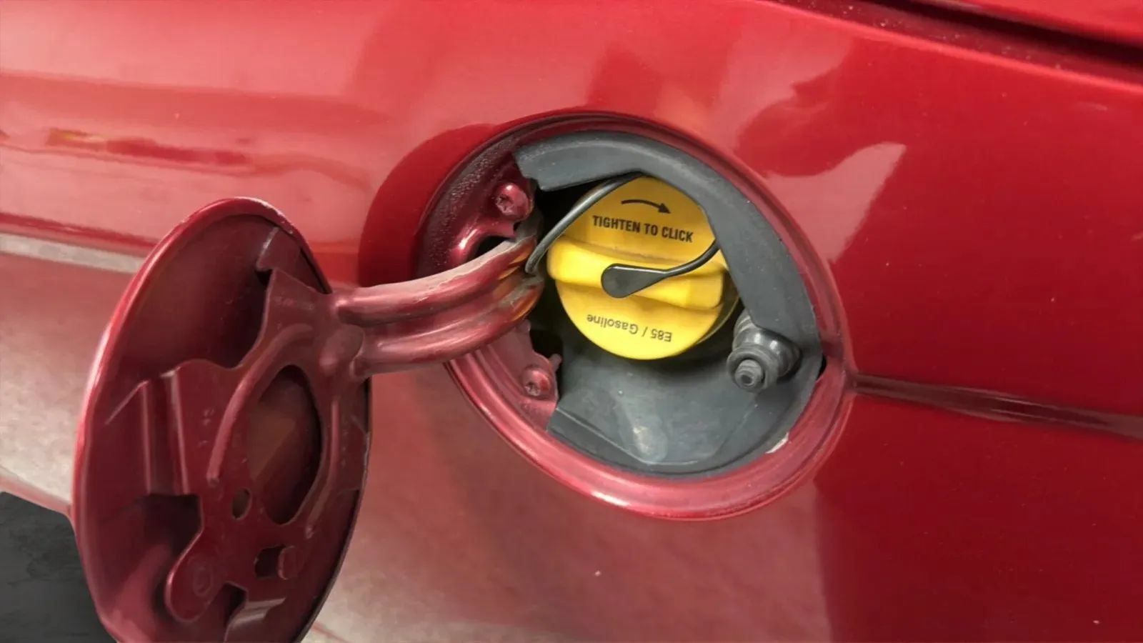 Used 2013 Chrysler 200 Limited FWD image 27