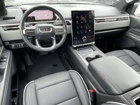 Used 2026 GMC Sierra EV Elevation AWD/4WD image 9