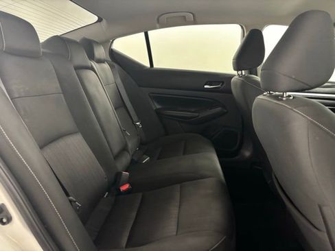 Used 2022 Nissan Altima 2.5 SV image 13