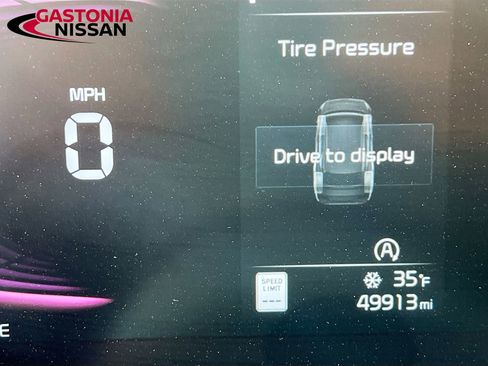 Used 2024 Kia Sportage LX image 15