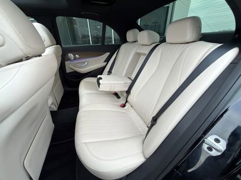 Used 2021 Mercedes-Benz E 350 4MATIC Sedan image 16