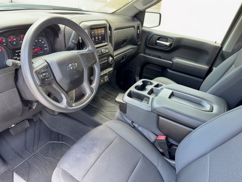 Certified 2019 Chevrolet Silverado 1500 Custom Trail Boss w/ Custom Convenience Package AWD/4WD image 4
