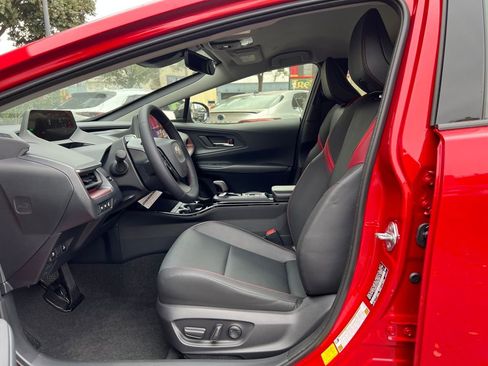 New 2026 Toyota Prius XSE image 9