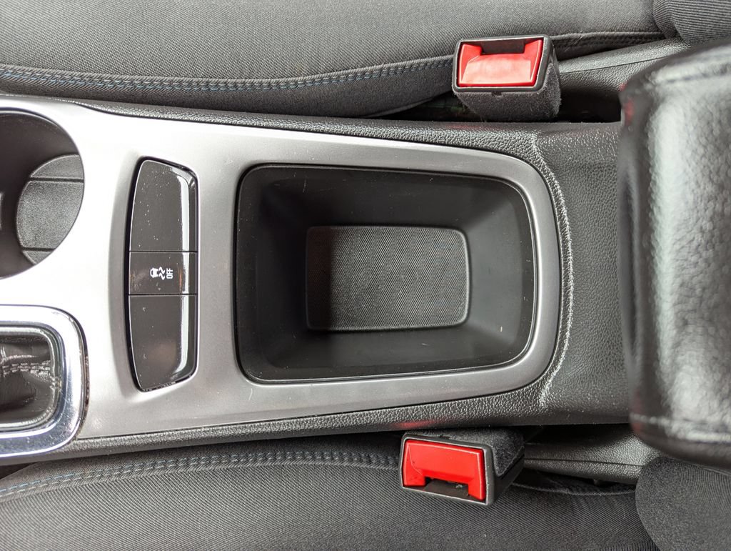 Used 2018 Chevrolet Cruze LT FWD image 25