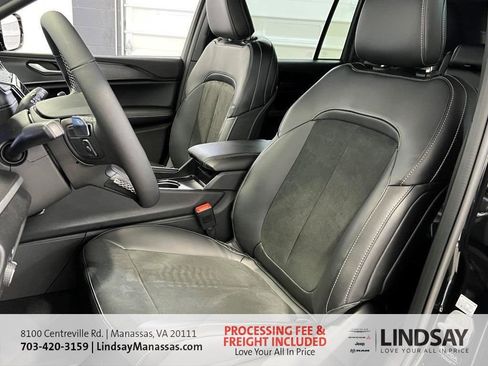 New 2025 Jeep Grand Cherokee Altitude AWD/4WD image 22