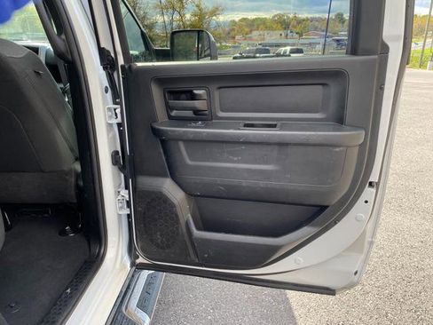 Used 2021 RAM 3500 Tradesman image 22