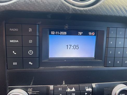 Used 2019 Ford Mustang Coupe image 4