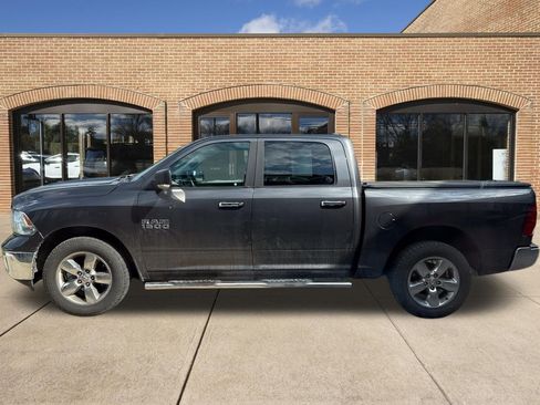 Used 2017 RAM 1500 Big Horn AWD/4WD image 11