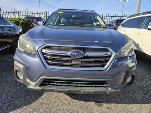 Used 2018 Subaru Outback 2.5i Premium image 2