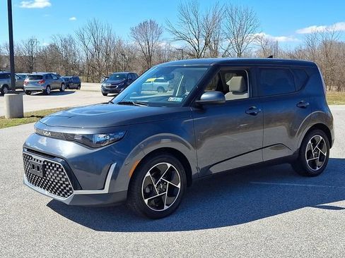 Used 2024 Kia Soul EX FWD image 6