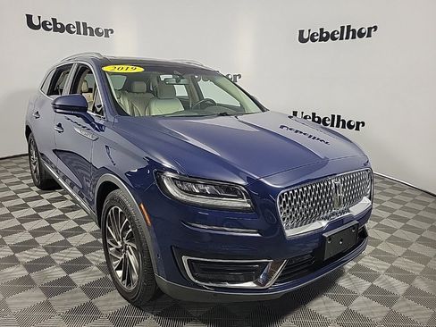 Used 2019 Lincoln Nautilus Reserve image 1