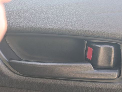 Used 2025 Toyota Corolla LE FWD image 32