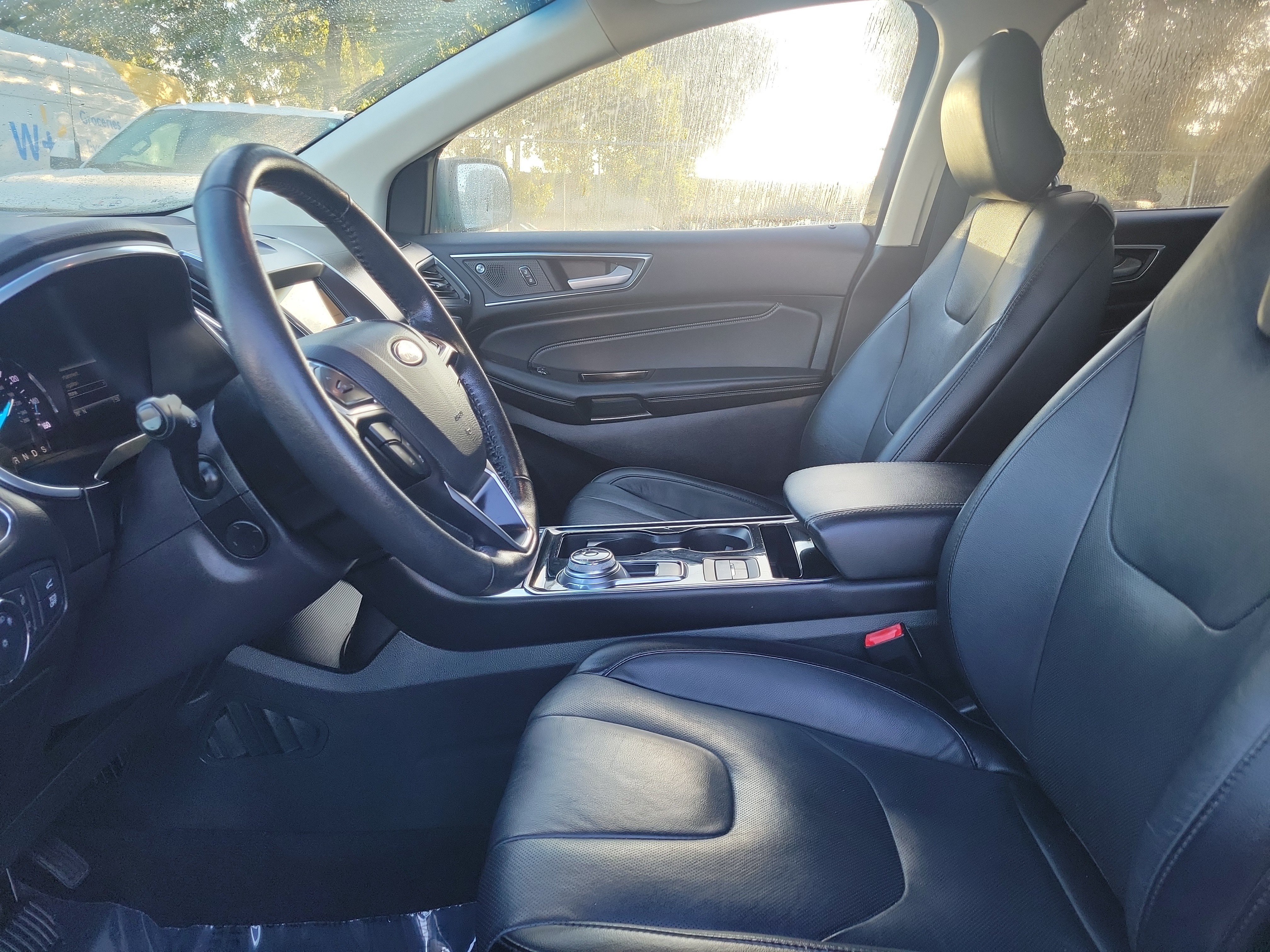 Used 2019 Ford Edge Titanium w/ Equipment Group 301A FWD image 13