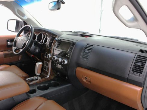 Used 2008 Toyota Sequoia Platinum image 49