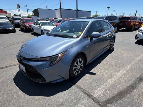 Used 2021 Toyota Corolla LE FWD image 1