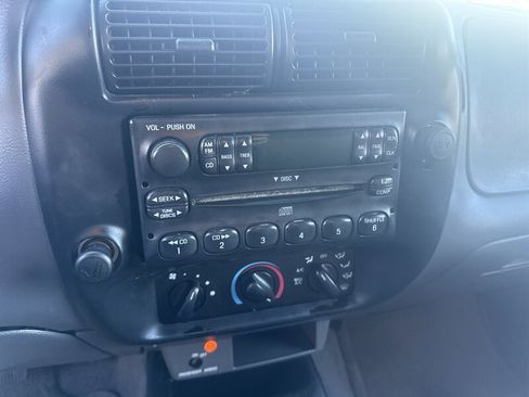 Used 2002 Ford Ranger XLT image 31