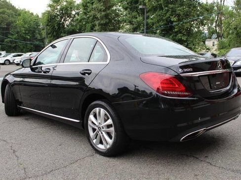 Used 2019 Mercedes-Benz C 300 4MATIC Sedan image 3