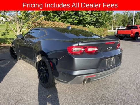 Used 2021 Chevrolet Camaro LT w/ Technology Package RWD image 5