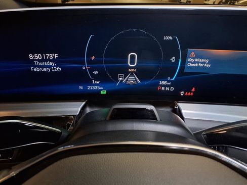 Certified 2024 Cadillac Lyriq Luxury image 9