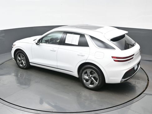 Certified 2026 Genesis GV70 2.5T Select image 37