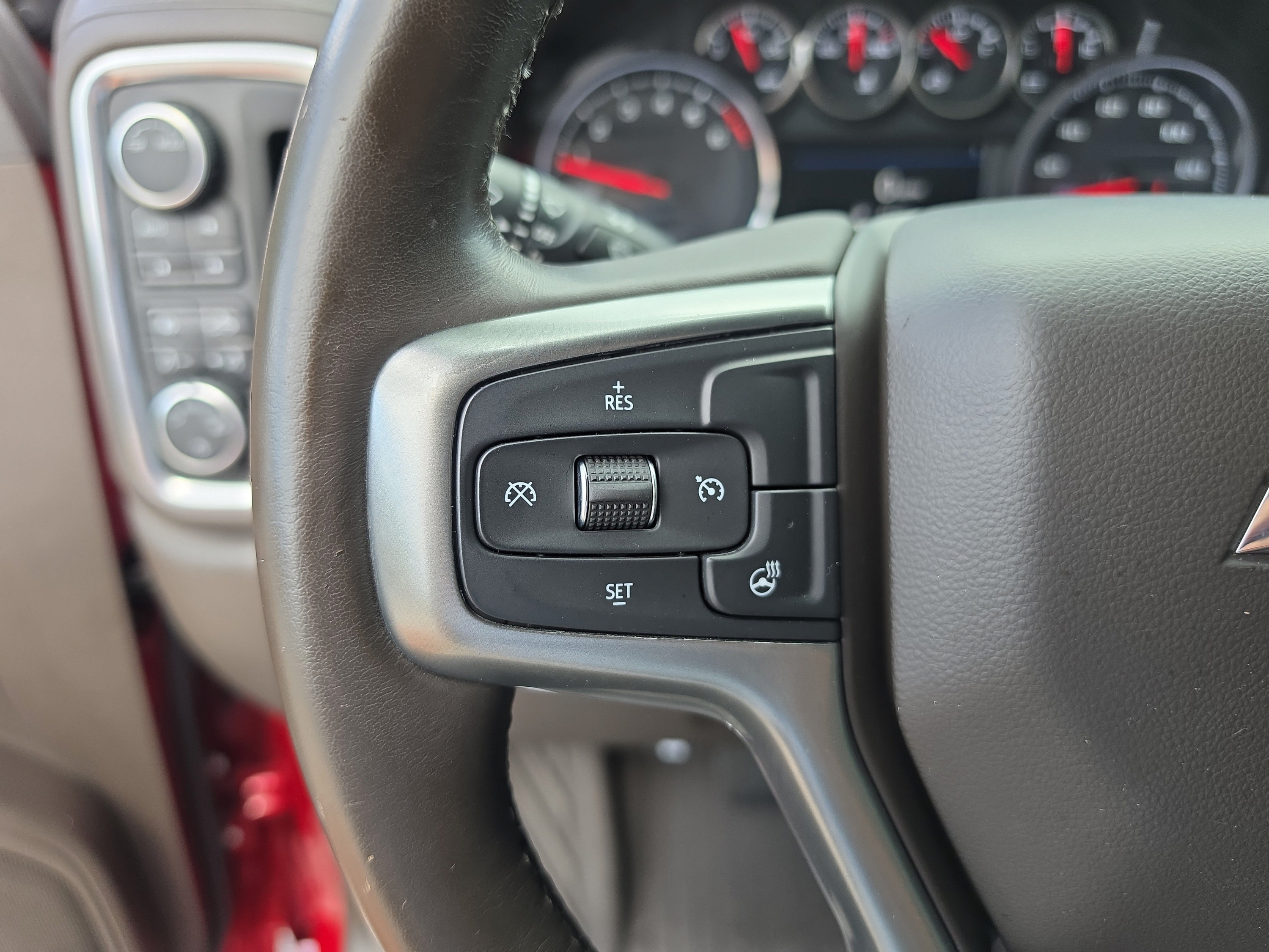 Used 2021 Chevrolet Silverado 1500 RST AWD/4WD image 34