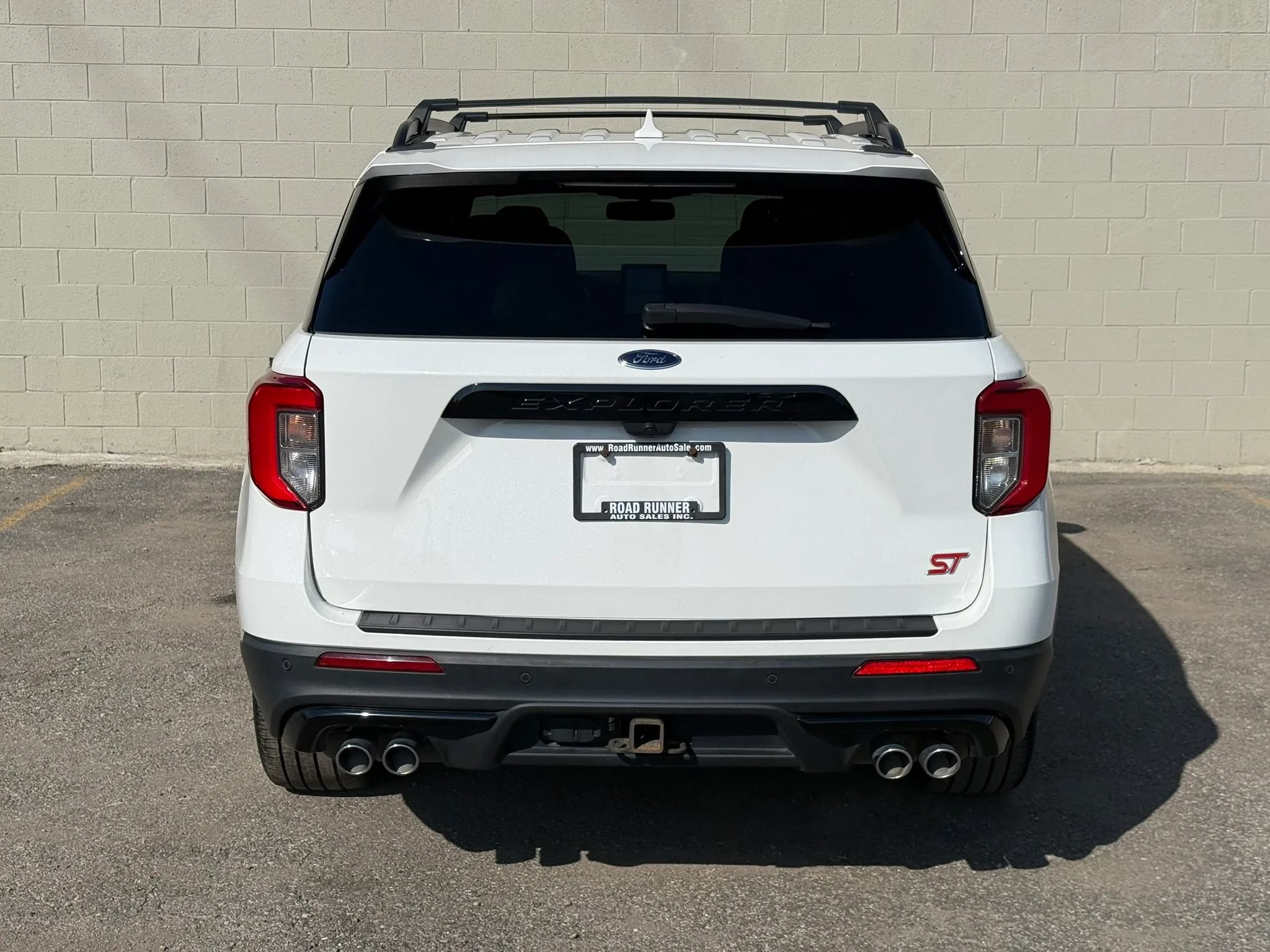Used 2022 Ford Explorer ST w/ Equipment Group 401A AWD/4WD image 8
