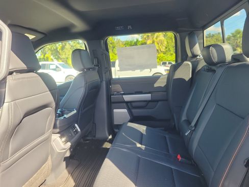 New 2025 Ford F150 Lariat w/ Equipment Group 501A Mid image 9