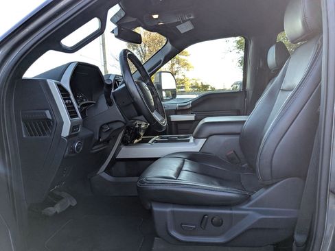 Used 2022 Ford F250 Lariat w/ Tremor Off-Road Package image 27