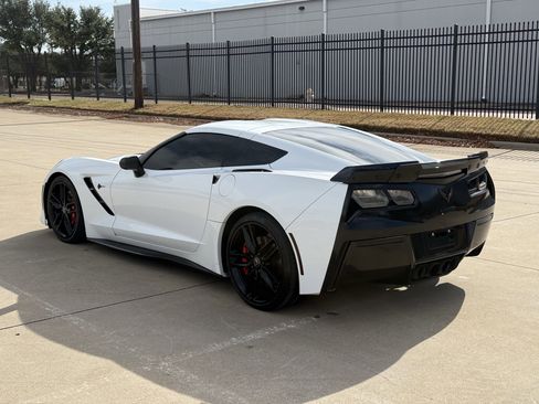 Used 2017 Chevrolet Corvette Stingray Coupe w/ Carbon Flash Badge Package image 5