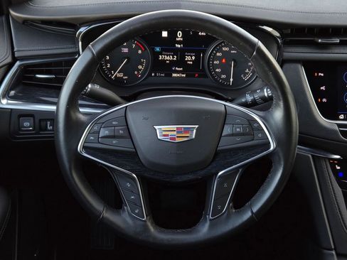 Certified 2023 Cadillac XT5 Premium Luxury w/ Technology Package image 10