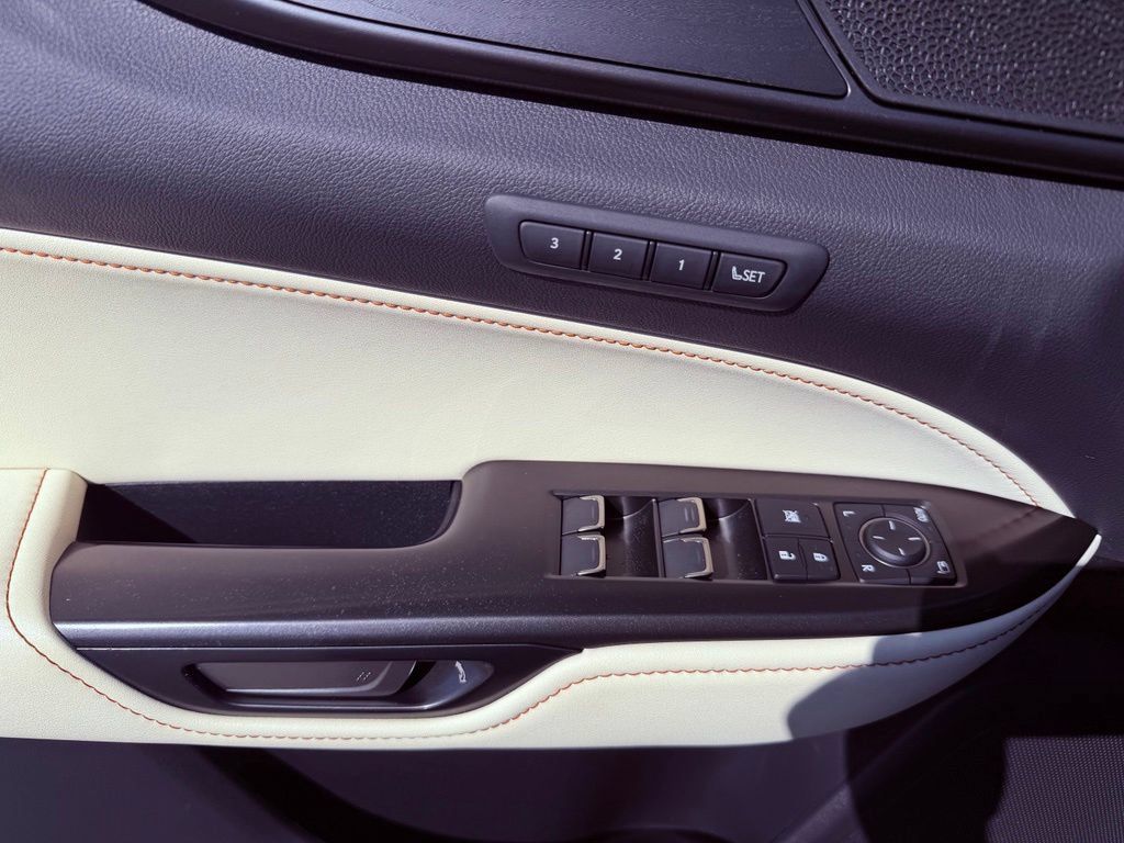 Certified 2024 Lexus NX 350h AWD image 21
