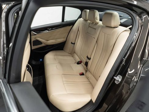 Used 2019 BMW 530i xDrive w/ Premium Package AWD/4WD image 34