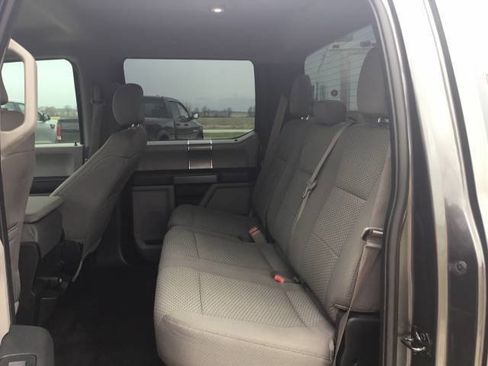 Used 2017 Ford F150 XLT w/ Equipment Group 301A Mid AWD/4WD image 12