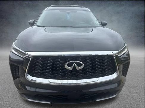 Used 2023 INFINITI QX60 Sensory w/ Cargo Package AWD/4WD image 3